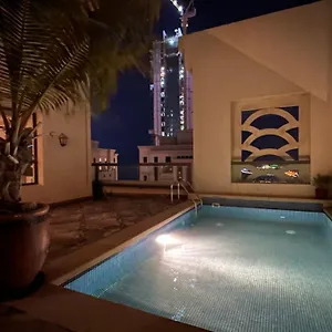 Neyar Beach Vibes - The Penthouse Hostel